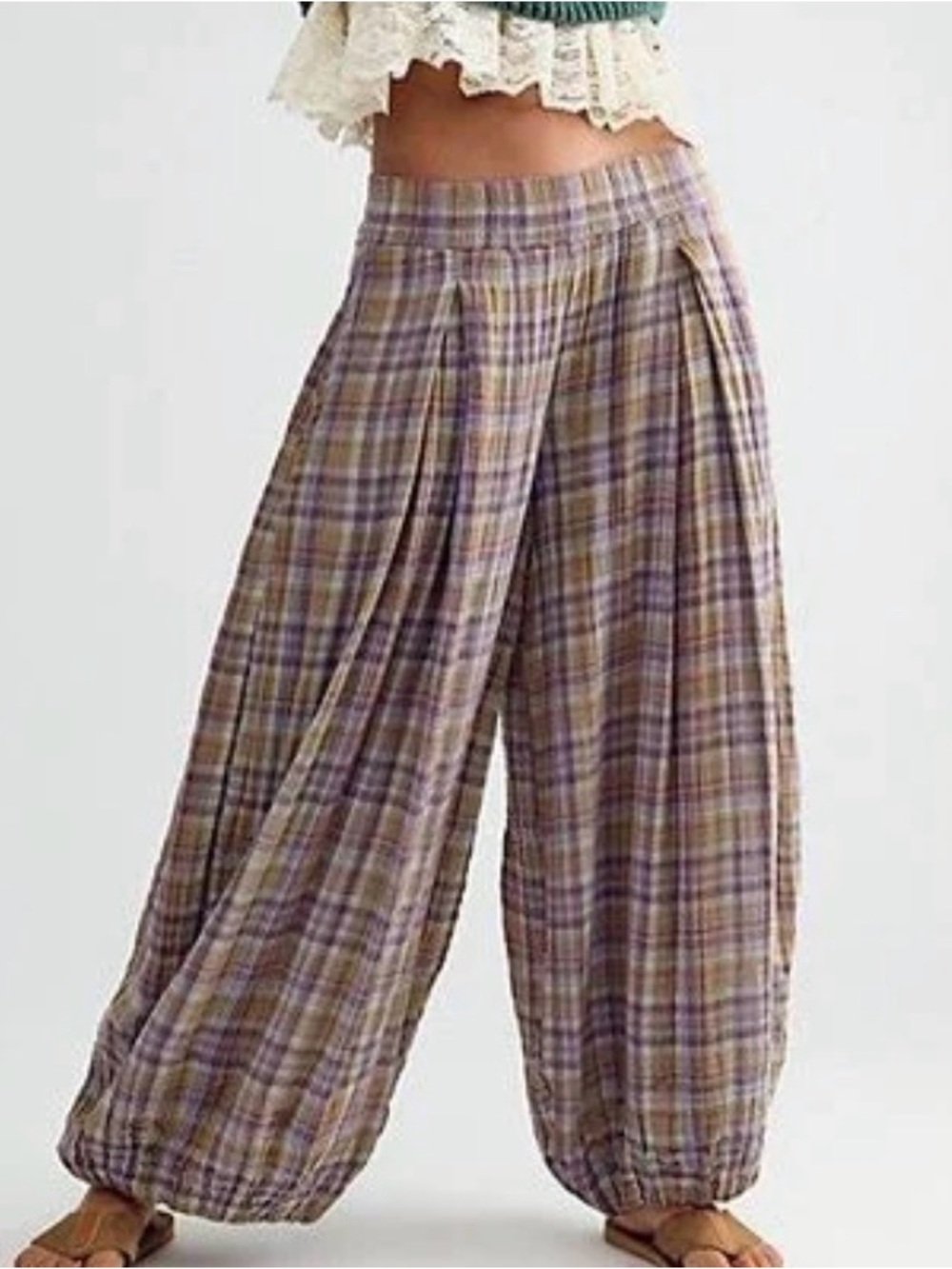 ISO DO NOT BUY!! - Free People moonflower balloon pants xs/s!!!